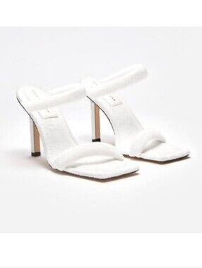 Good American NIB White Terry Strap Heels Size 8.5